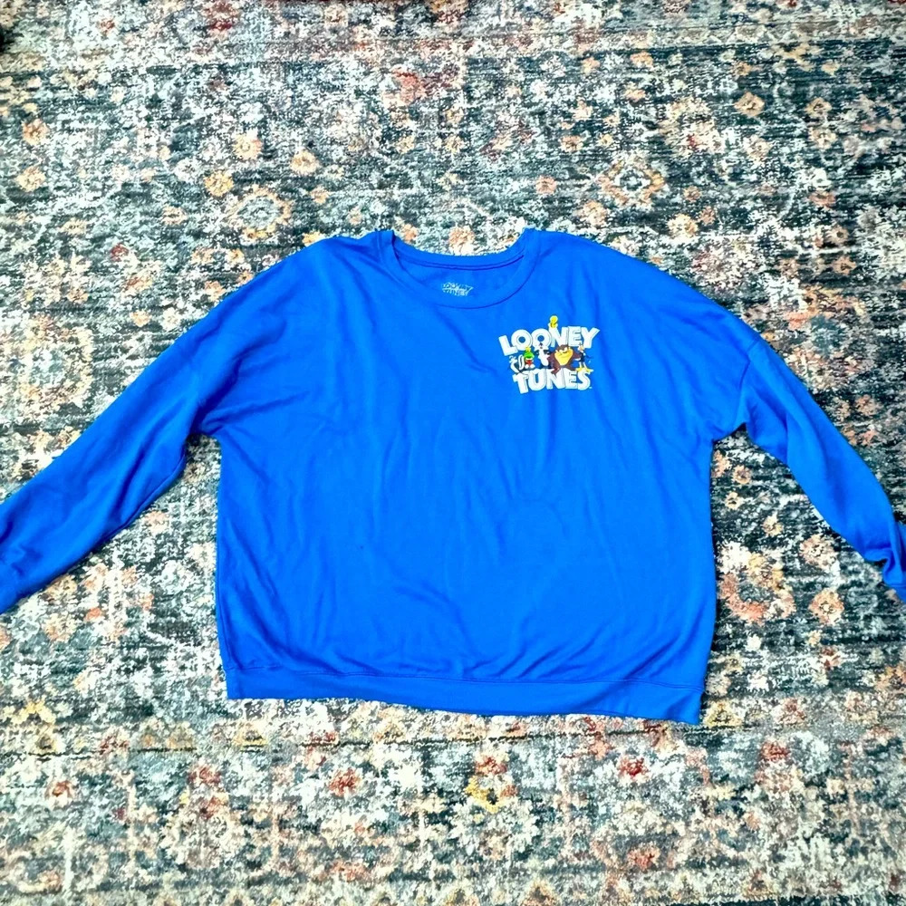 Women's Looney Tunes Plus Size
That's All Folks Graphic
Sweatshirt - Blue 3X
